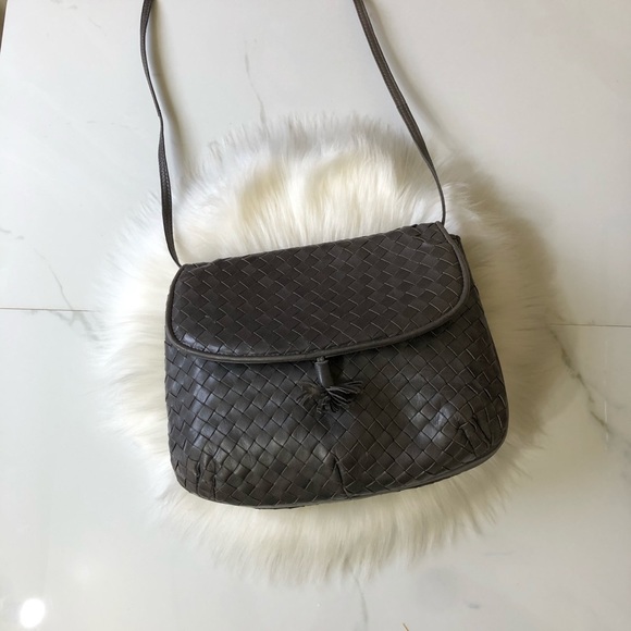 Vintage Handbags - EMETIESSE Vintage Italian Leather Woven Crossbody